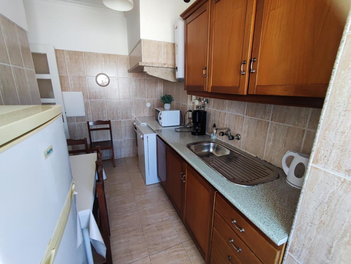 Lisbon Traditional T2 With Balcony In Damaia, Lisbon 阿马多拉 外观 照片